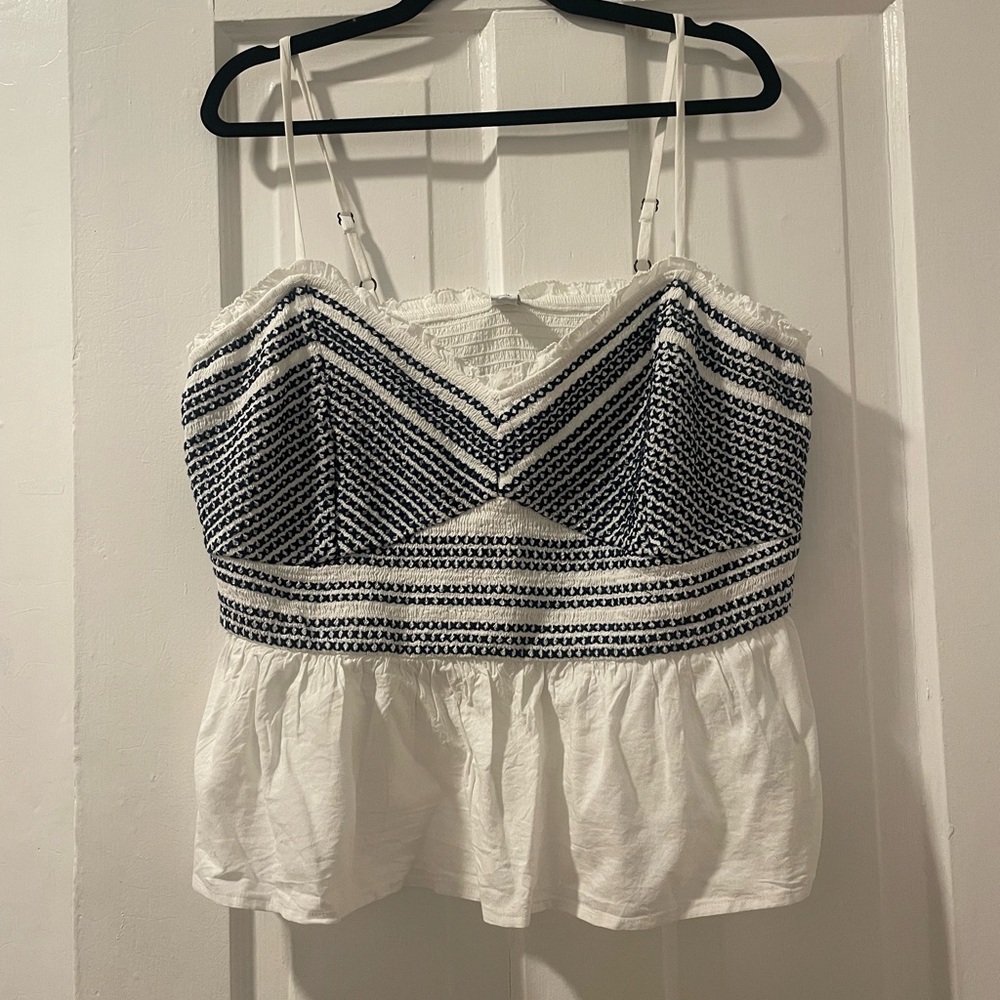 NWOT Tank